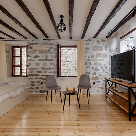 Quince&Sparkle Apartments Old Town קוטור מראה חיצוני תמונה