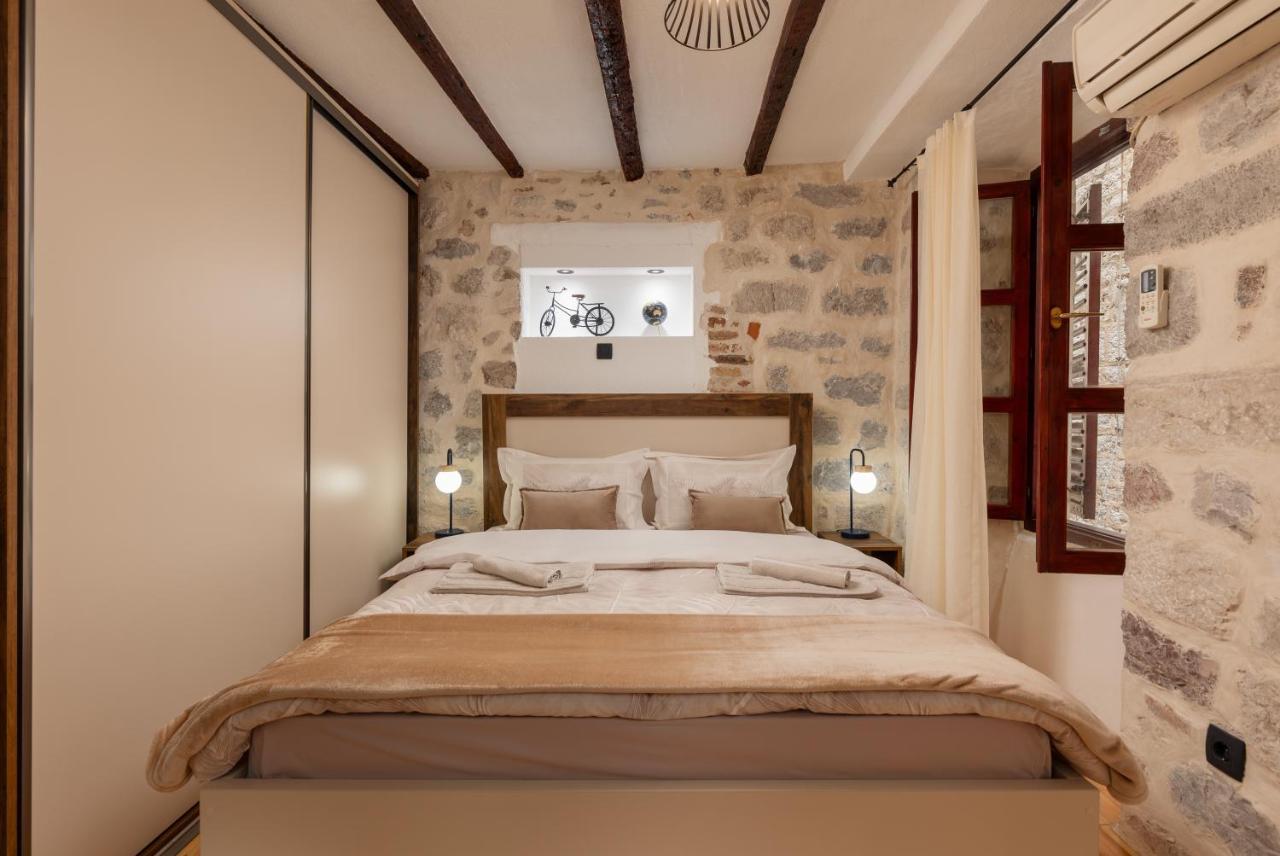 Quince&Sparkle Apartments Old Town קוטור מראה חיצוני תמונה