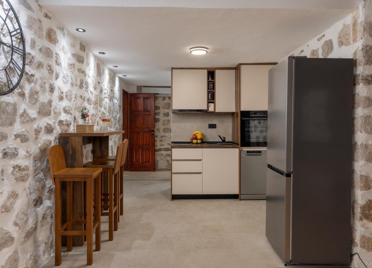 Quince&Sparkle Apartments Old Town קוטור מראה חיצוני תמונה